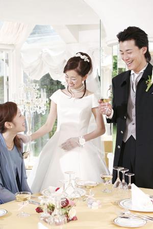 実店舗で見ないカラーストーンの指輪